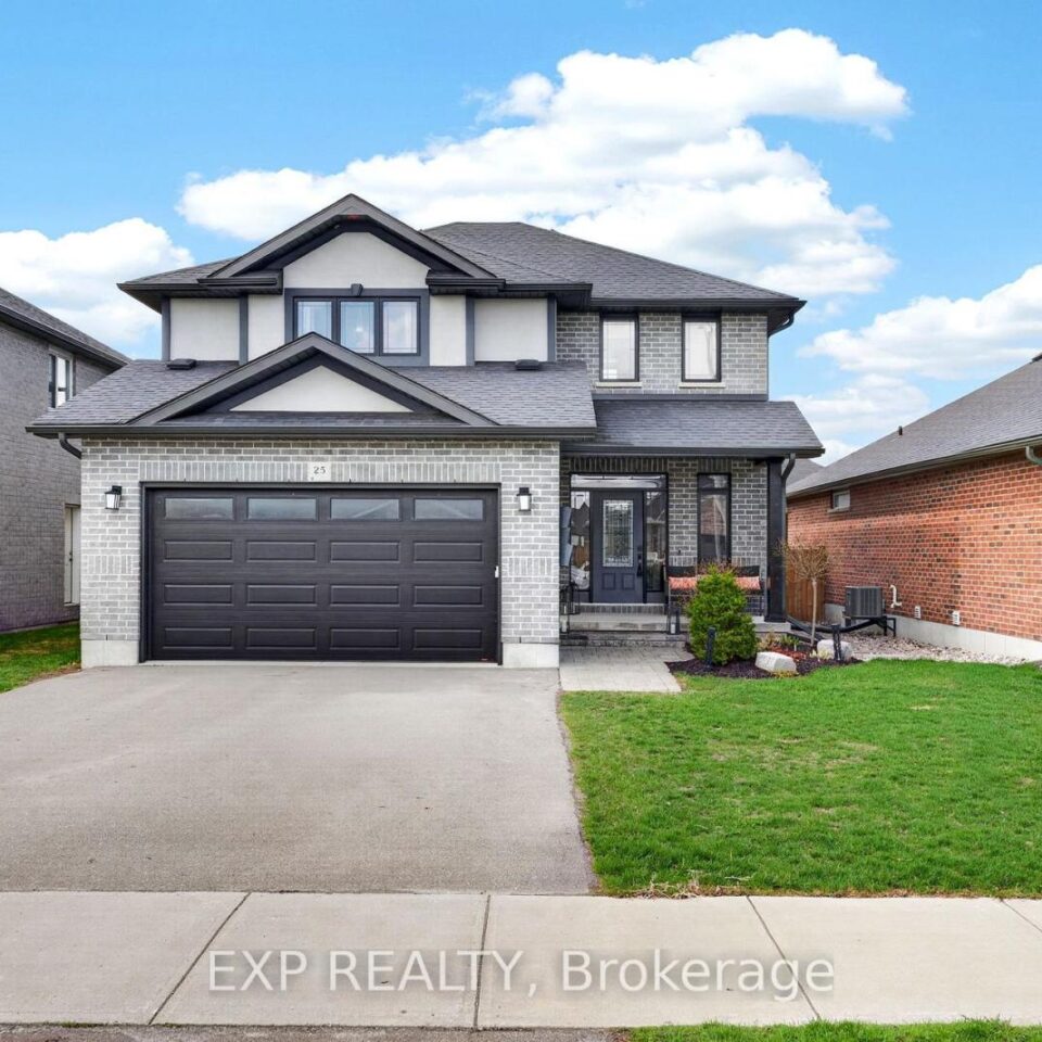25 Virginia Crescent, Belleville