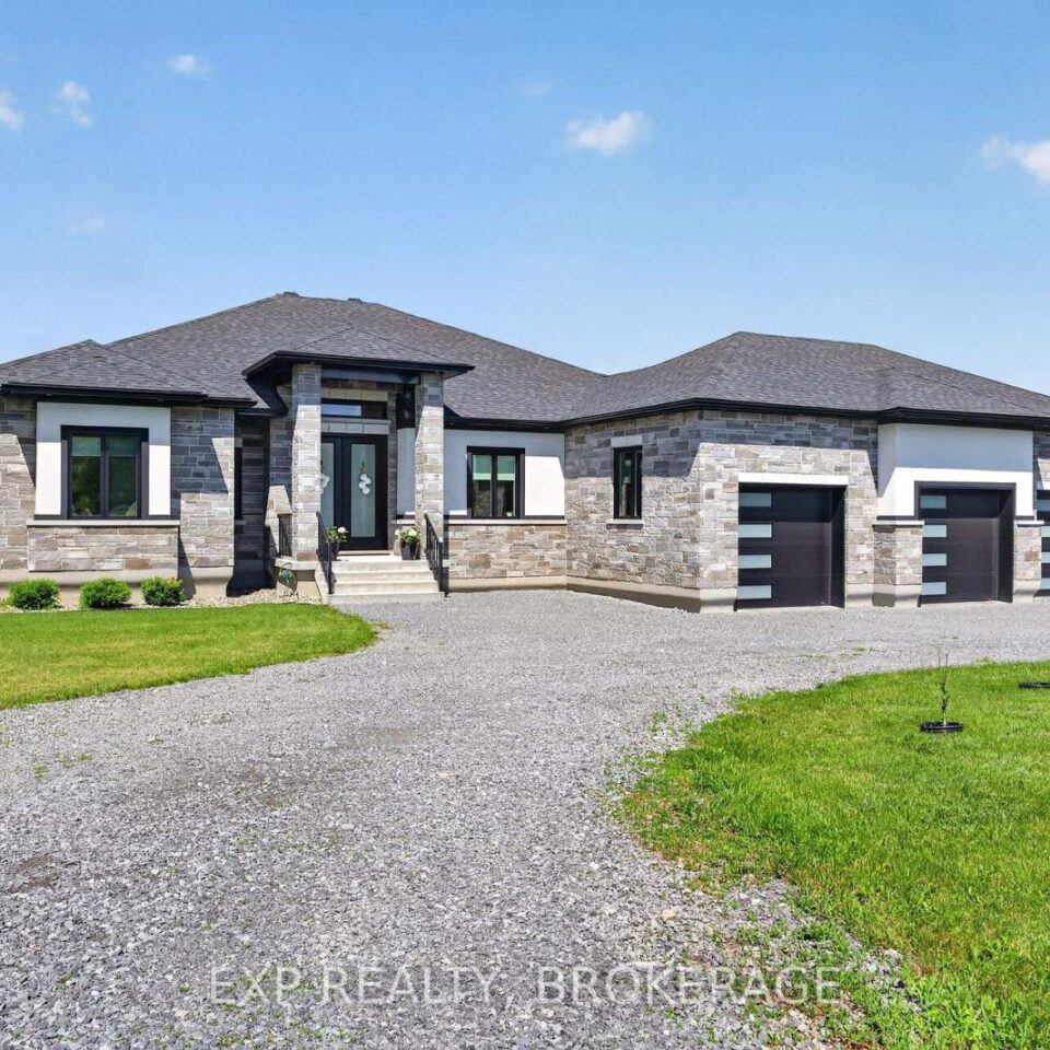 2515 Quabbin Road, Kingston