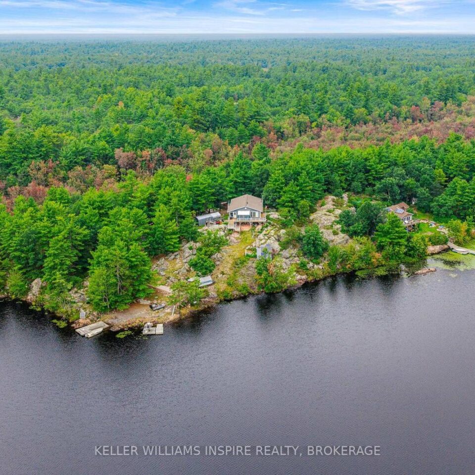 2526 Sheffield Long Lake, Stone Mills