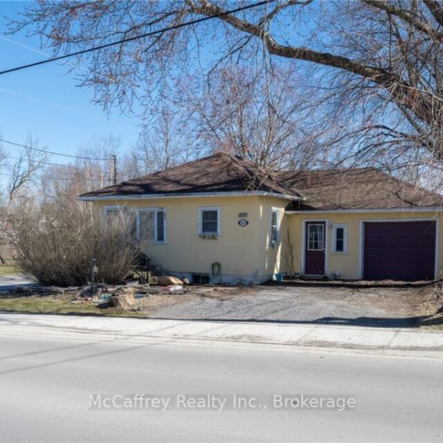 2565 County Road 4, Stone Mills