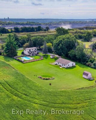 257 Elmbrook Road, Prince Edward County