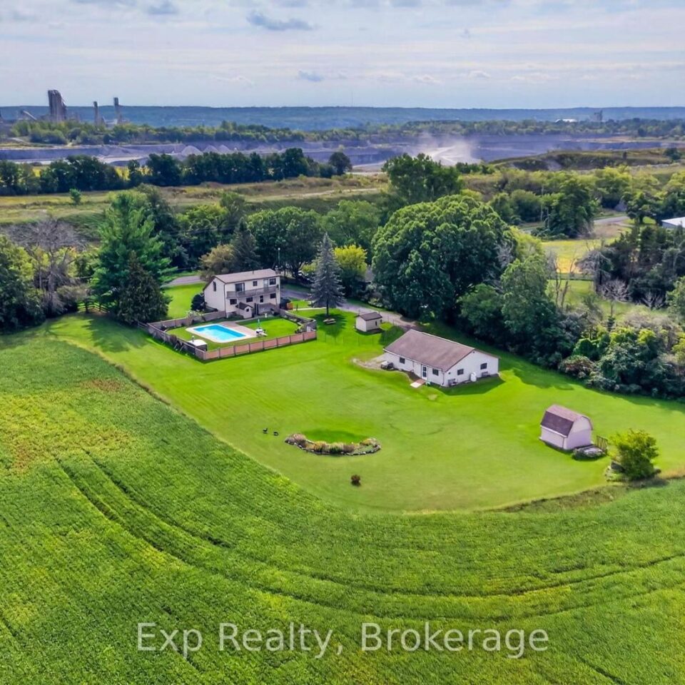 257 Elmbrook Road, Prince Edward County
