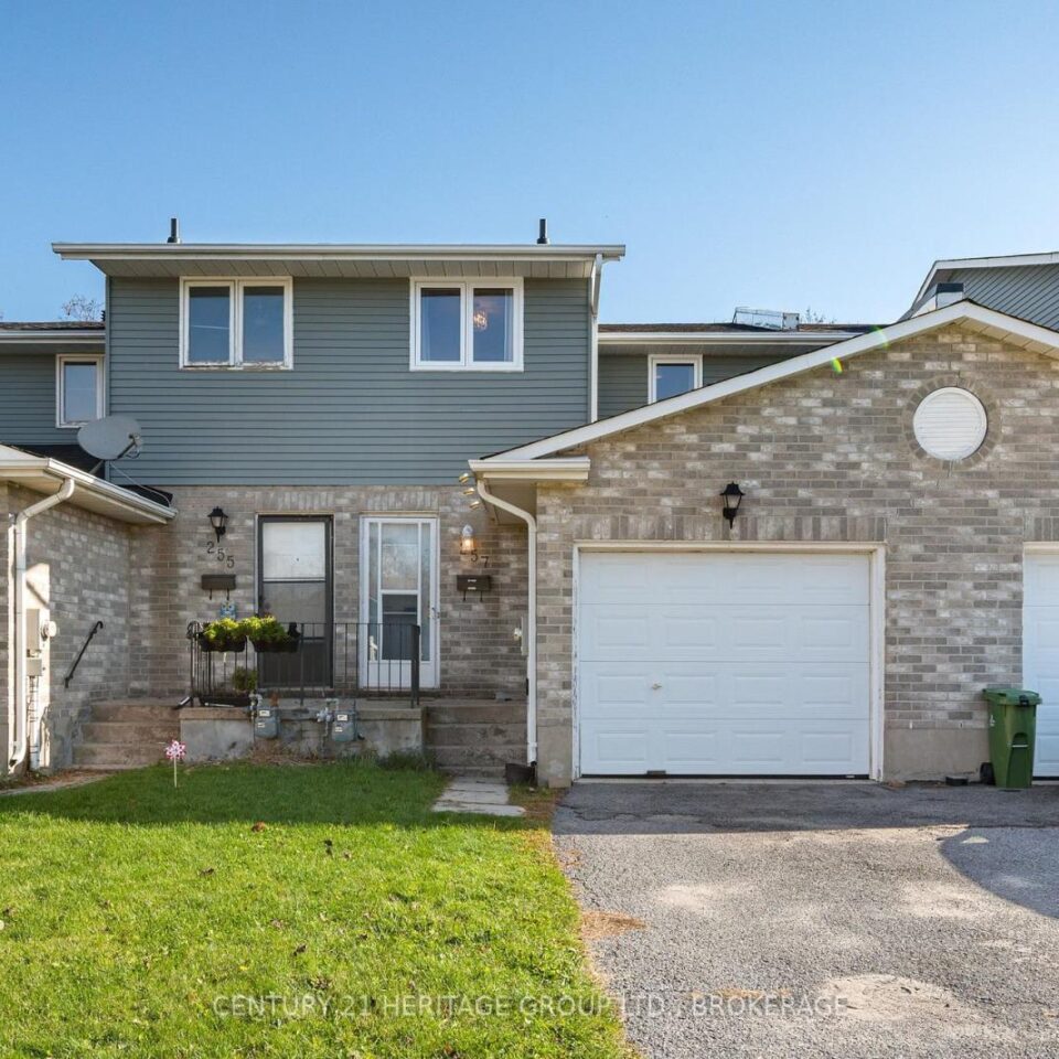 257 Melanie Avenue, Kingston