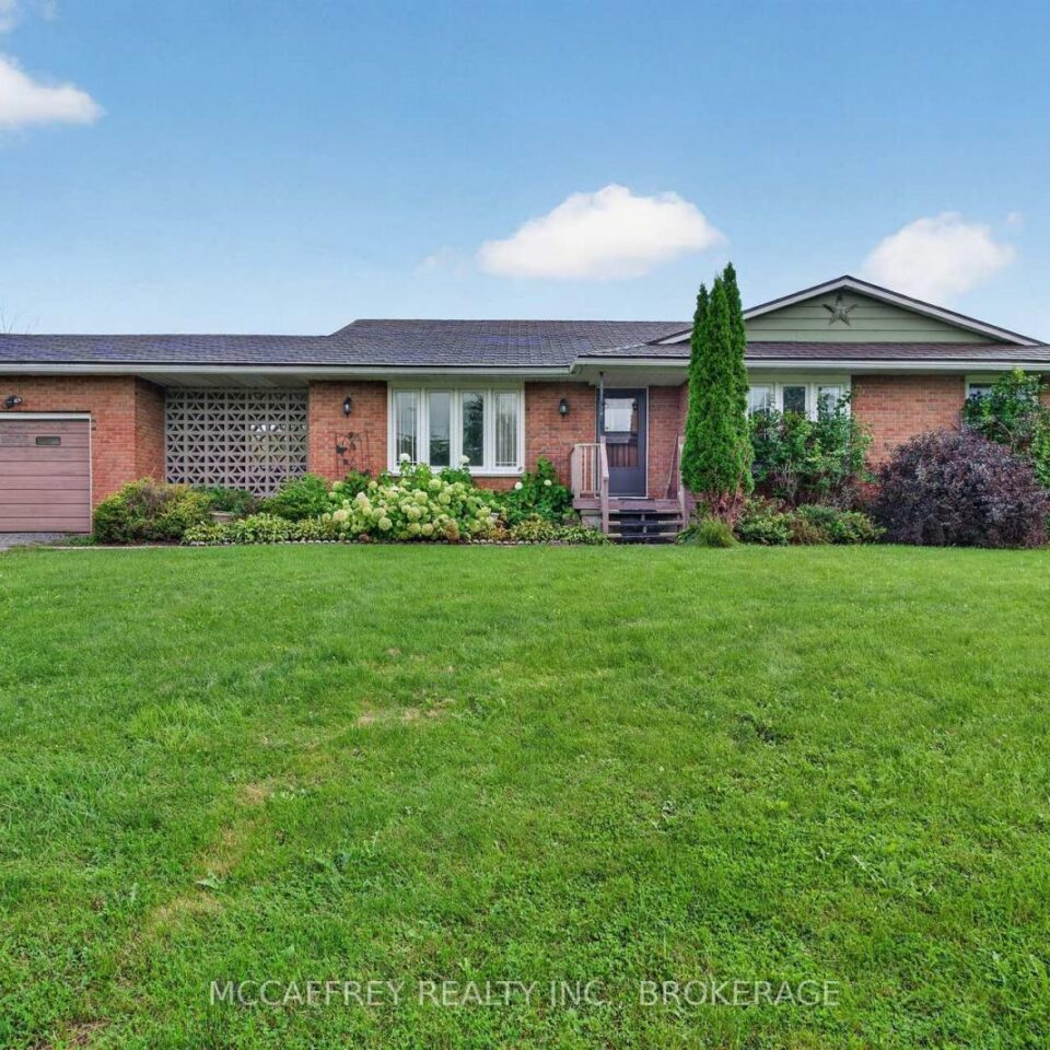 2572 County Rd 1 E, Stone Mills