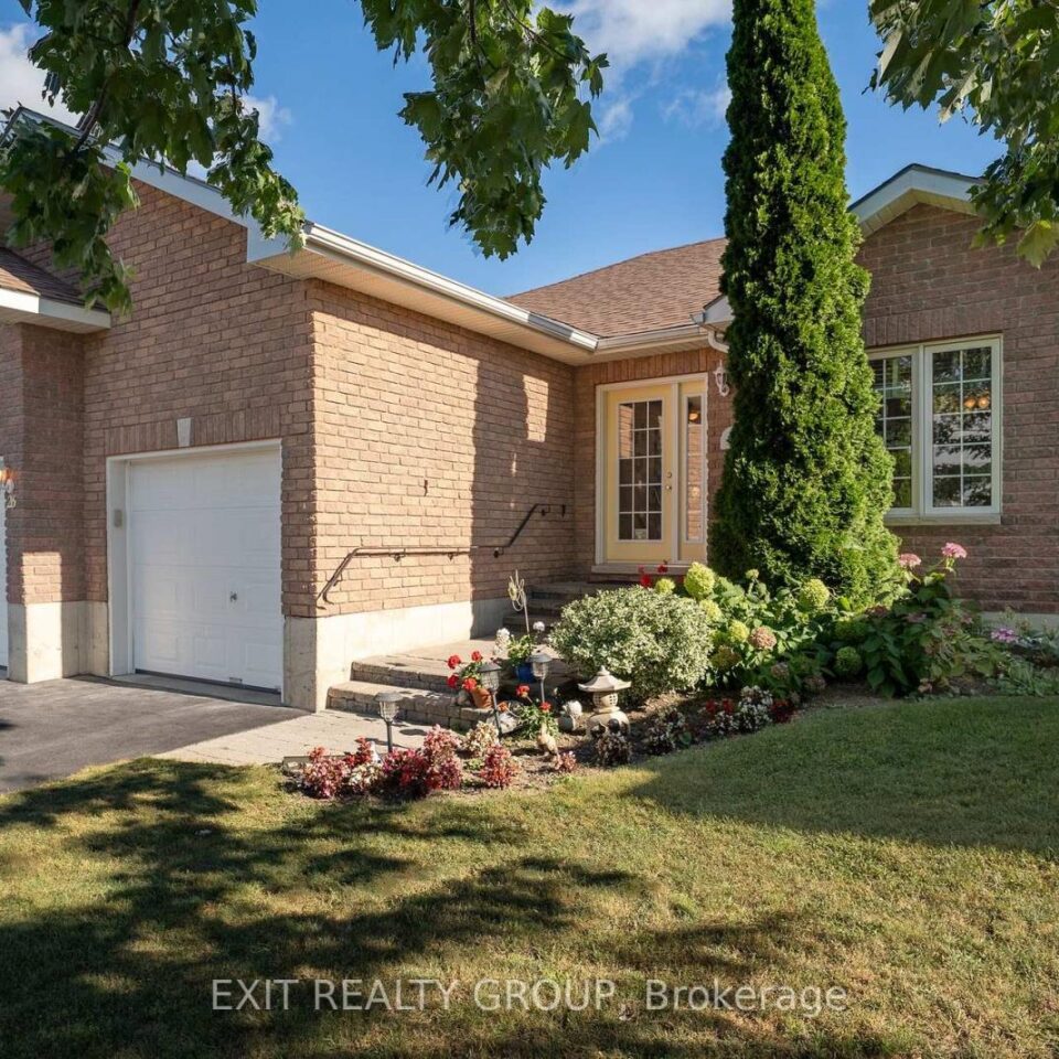 26 Aletha Drive, Prince Edward County