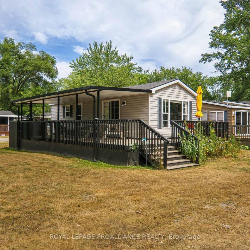 26 Beach View Lane – 486 County Road 18, Prince Edward County