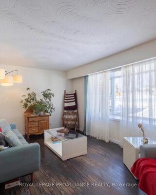 26 Cloverleaf Drive, Belleville