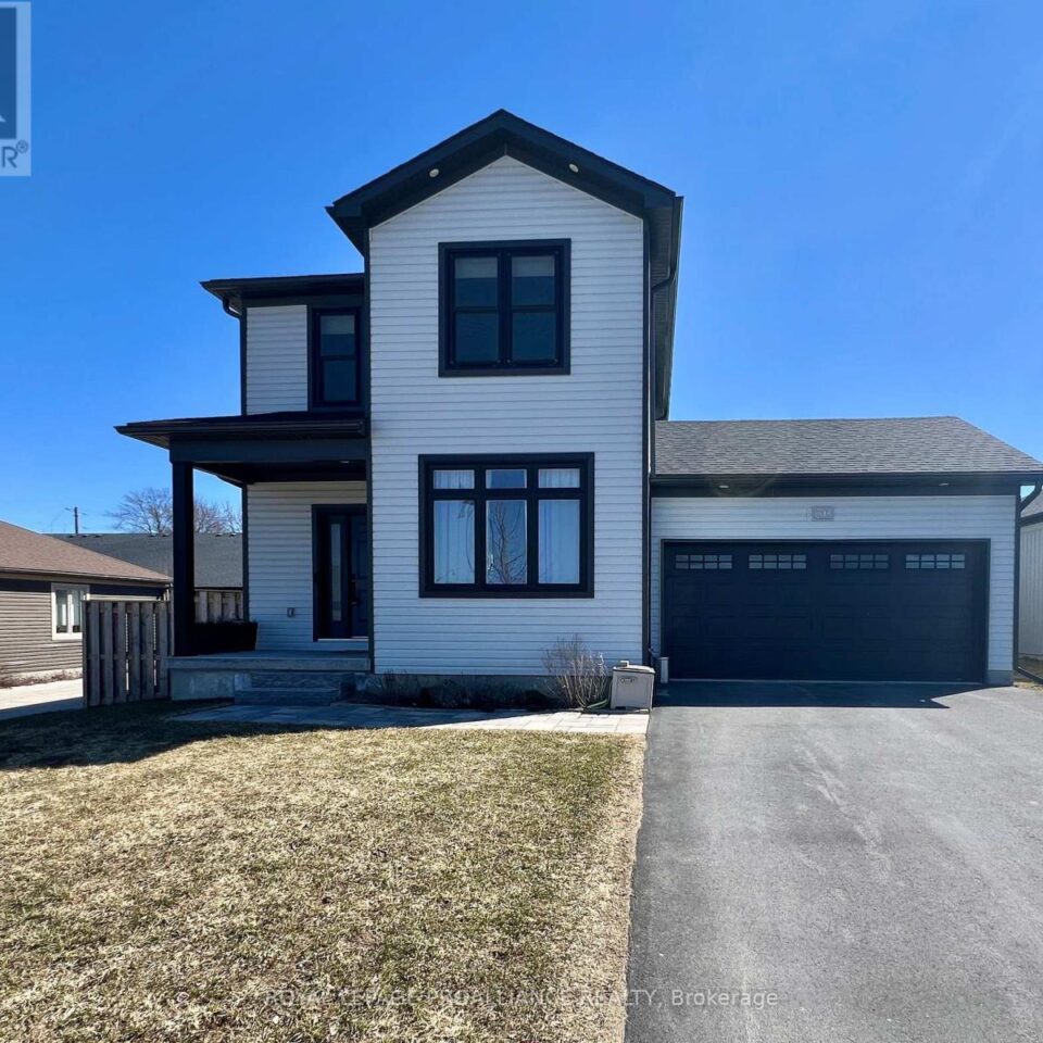 26 Curtis Street, Prince Edward County