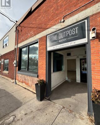 26 St Lawrence Street W, Centre Hastings