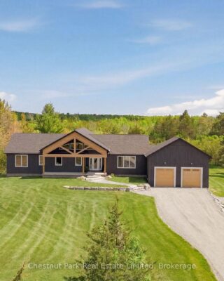 2621 Victoria Road, Prince Edward County