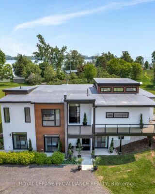 2670 County Road 8, Prince Edward County