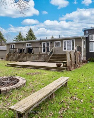 27 Carmans Lane, Prince Edward County