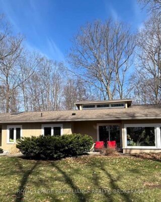 27 Riverside Drive, Kingston