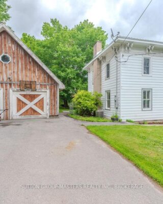 27 West Street W, Stone Mills