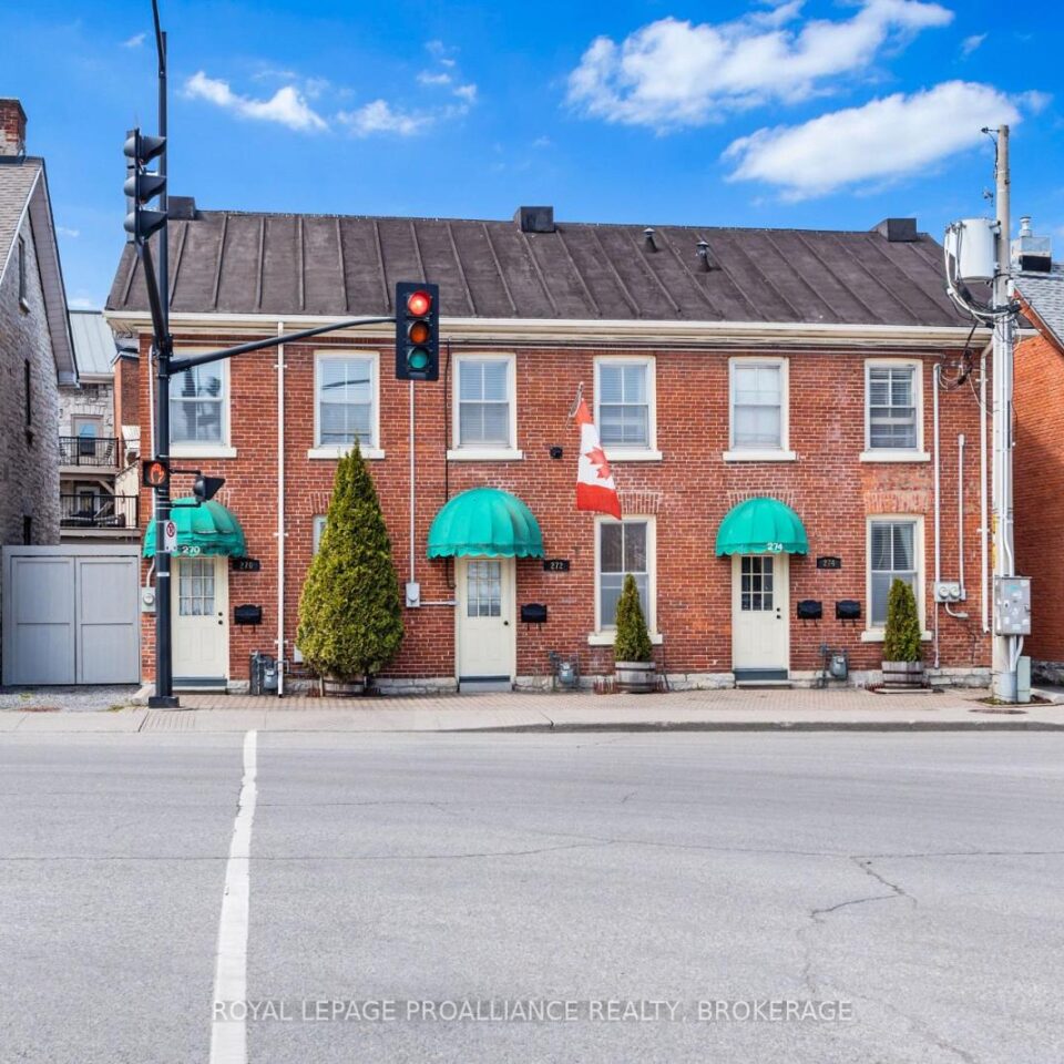 270 Wellington Street, Kingston