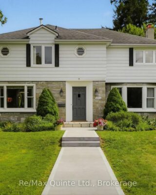 271 Bridge Street East, Belleville