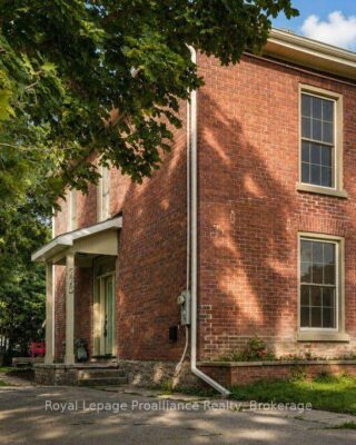 275 Charles Street, Belleville