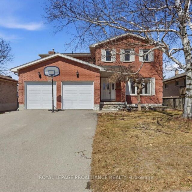 276 College Street W, Belleville