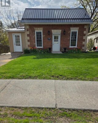 28 Booth Street N, Trent Hills