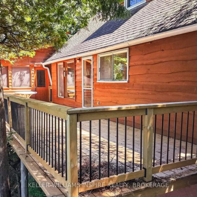 28 Lower Lake Lane, South Frontenac