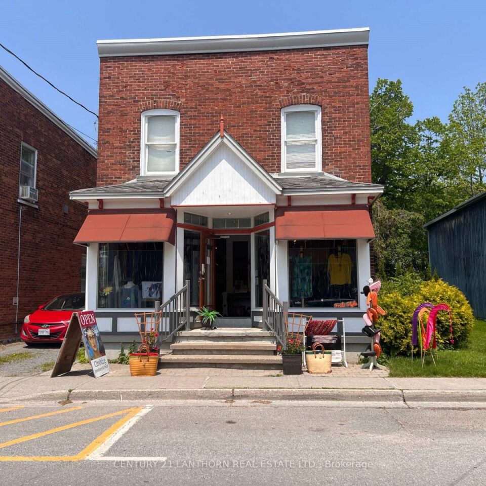 282 Bloomfield Main Street, Prince Edward County