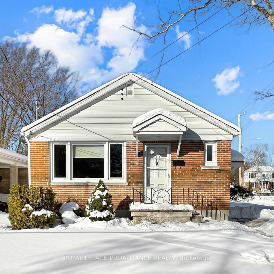 284 Victoria Avenue, Belleville