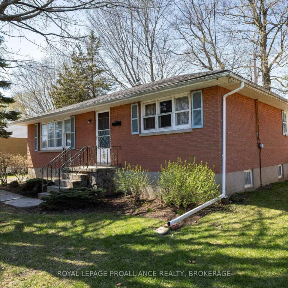 287 Mcewen Drive, Kingston