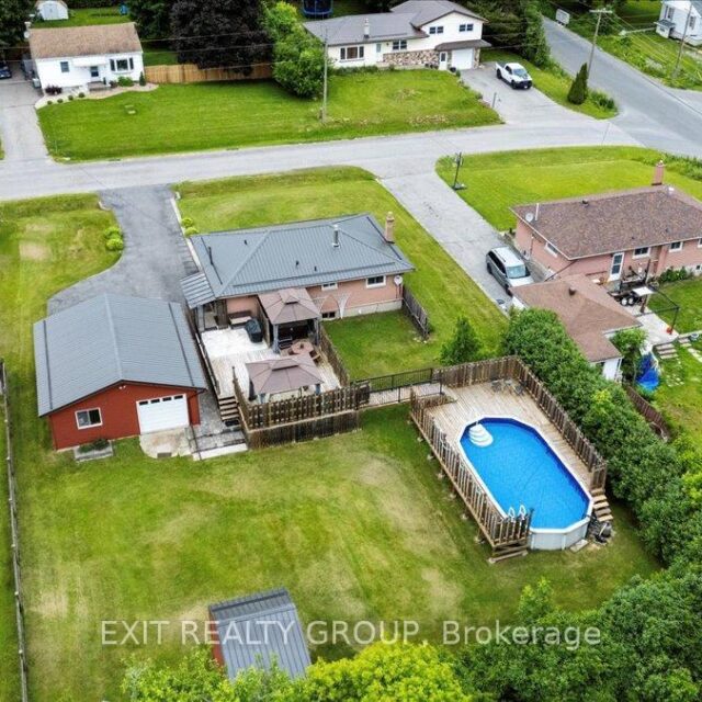 29 Barry Road, Quinte West