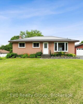29 Barry Road, Quinte West