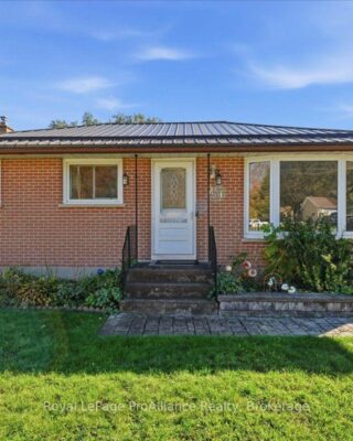 29 Barry Road, Quinte West