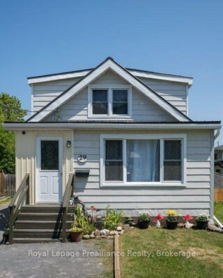 29 Pelham Street, Quinte West
