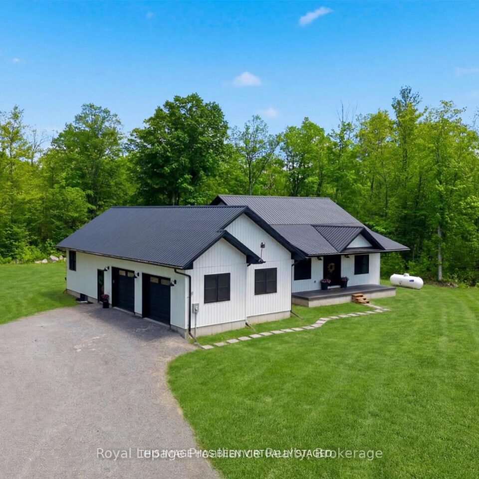 293 Douglas Road, Centre Hastings