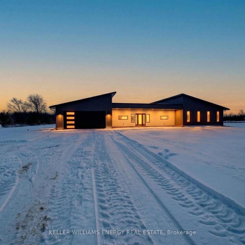293 Kelly Road, Prince Edward County