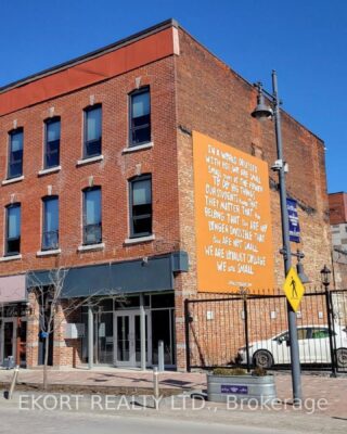 3 – 251 Front Street, Belleville