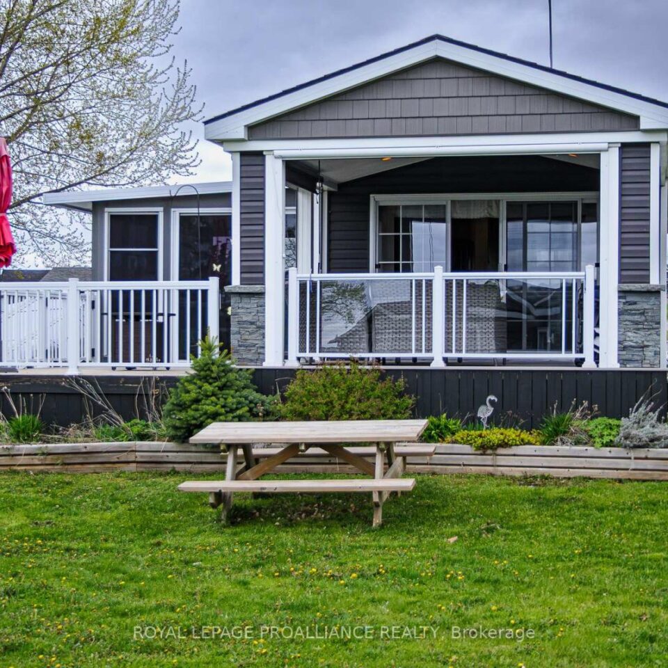 3 Cherry Beach Lane – 486 County Road 18, Prince Edward County