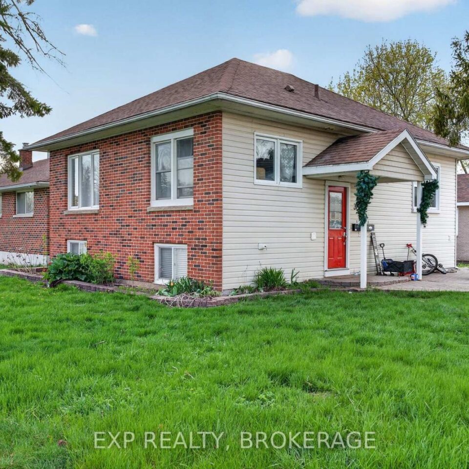 300 Herbert Street, Gananoque