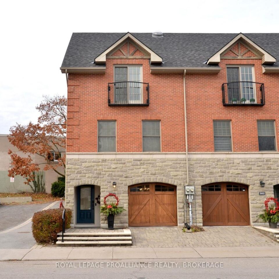 300 Wellington Street, Kingston