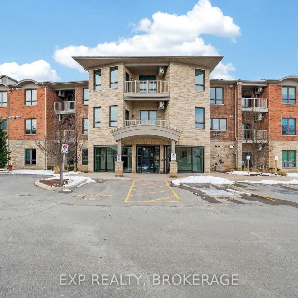 301 – 740 Augusta Drive, Kingston