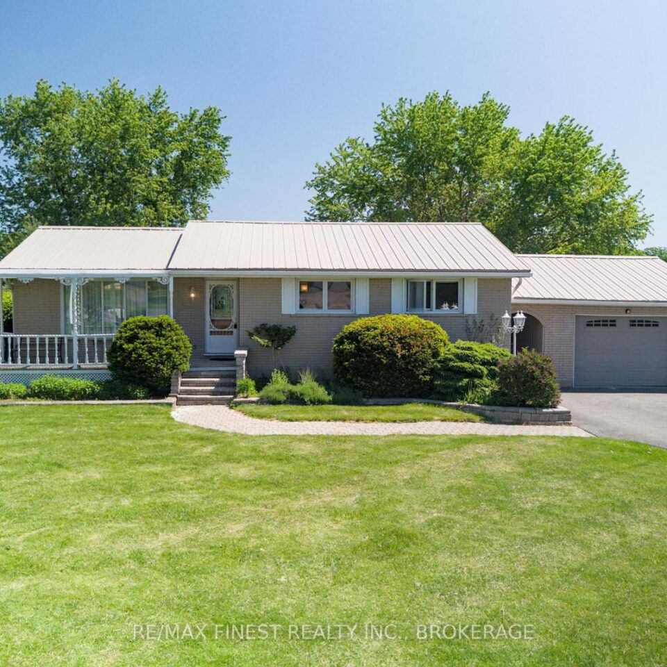301 County Rd 8, Greater Napanee