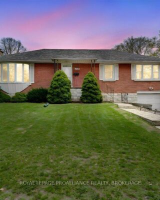 302 Arrowhead Place, Kingston
