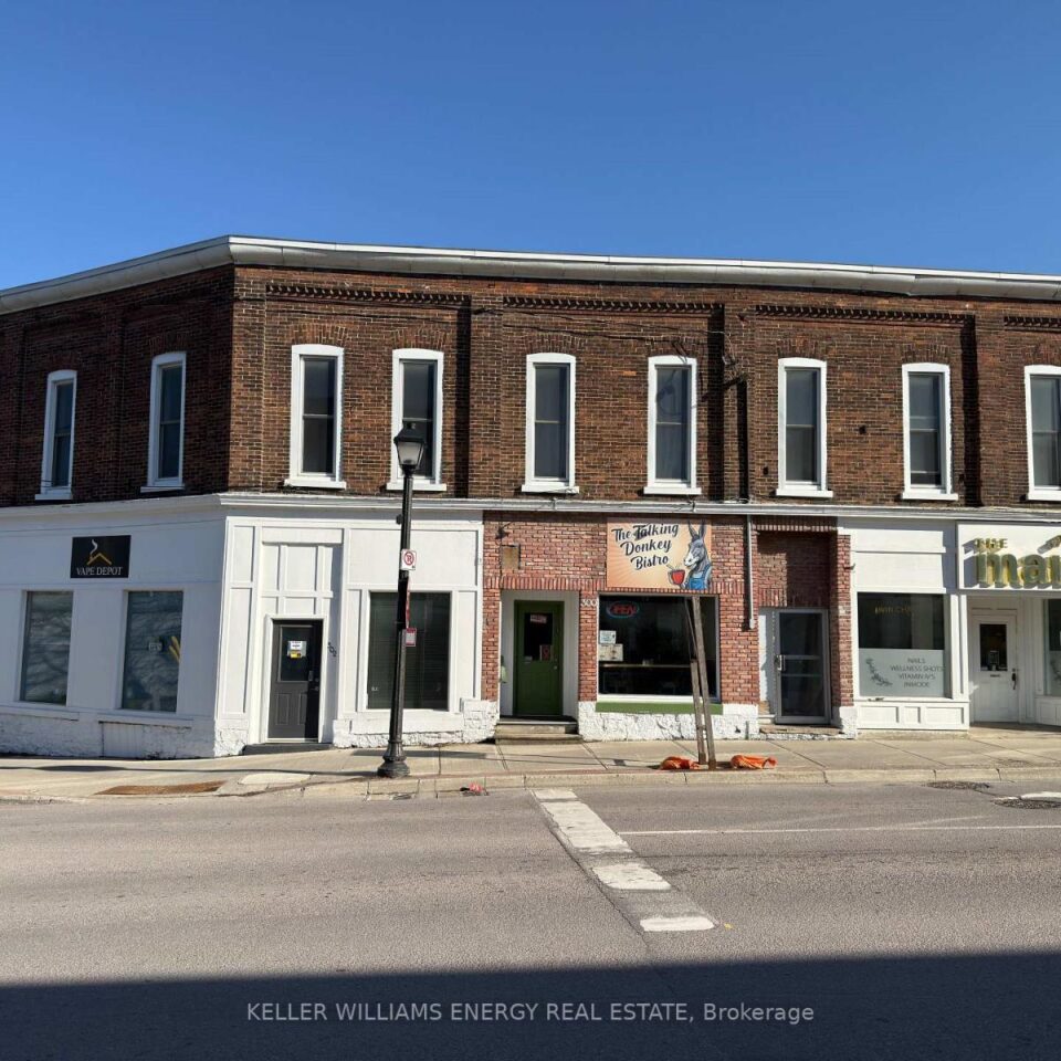 302 Picton Main Street, Prince Edward County