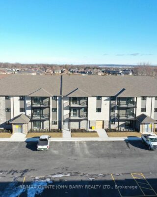 303-10 Hillside Meadow Drive, Quinte West