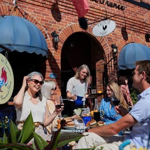 304 Front Street, Belleville