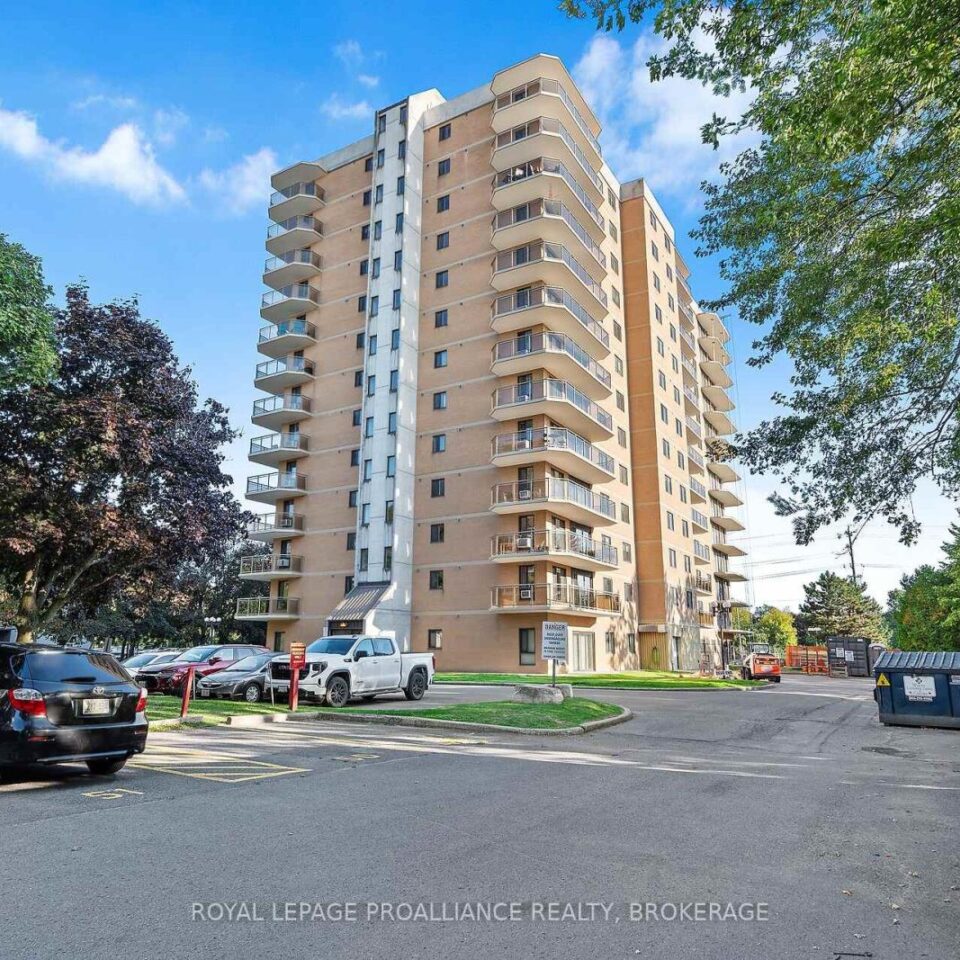 306 – 257 Bath Road, Kingston