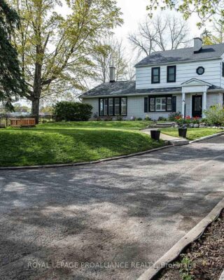 306 Dundas Street W, Quinte West