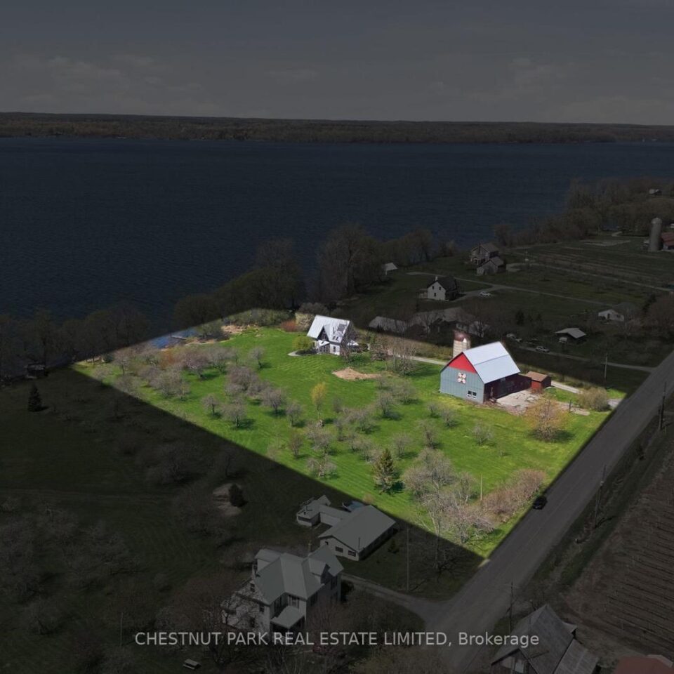 3071 County Road 13, Prince Edward County