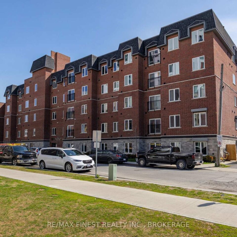 308 – 501 Frontenac Street, Kingston