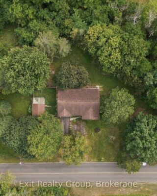 31 Ridge Road, Prince Edward County