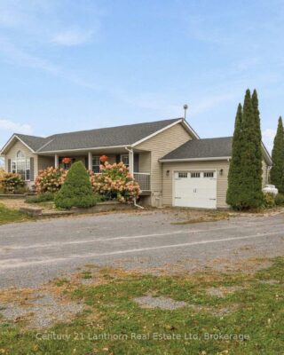 312 Badgley Road, Prince Edward County