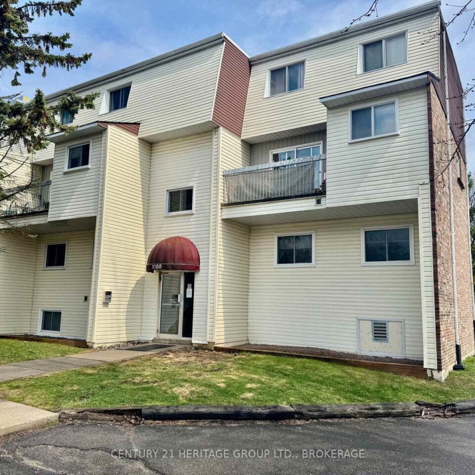316 – 1000 Pembridge Crescent, Kingston